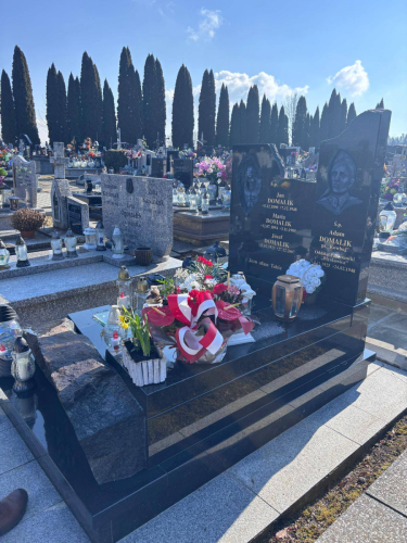 488053016_964657215819987_4472128284816351910_n