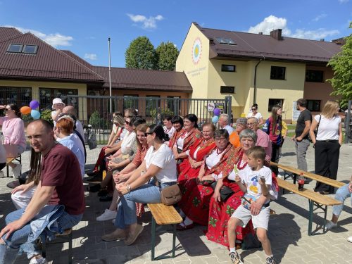 503905288_748613758108943_3591440961124229156_n