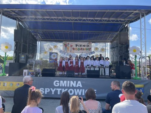 504041277_748613438108975_2144877672387660913_n